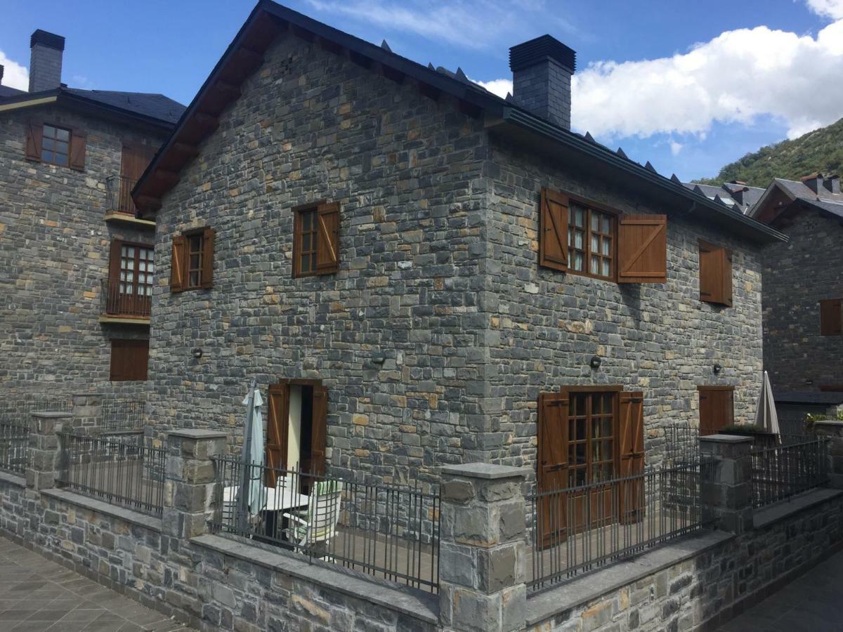 Unifamiliar El Pueyo De Jaca, Panticosa Apartment Exterior photo